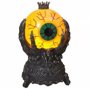 Lighted Halloween Eye Water Globe 9.4” with timer